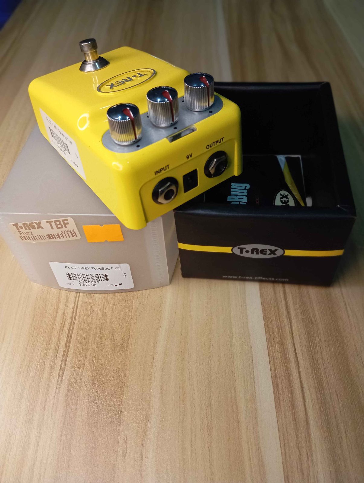 เอฟเฟคก้อน t rex tonebug fuzz