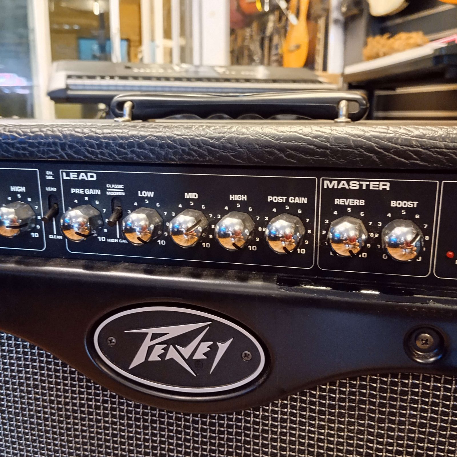 แอมป์กีต้าร์ไฟฟ้า peavey bandit112