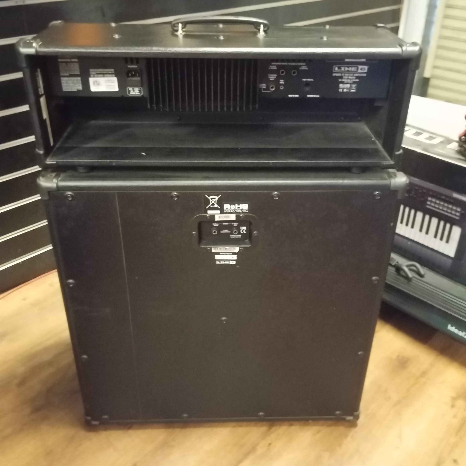 แอมป์กีตาร์ line 6 spider iv hd150 ขนาด 150 วัตต์ พร้อมตู้ลำโพง 4x12 นิ้ว แบบ half stack