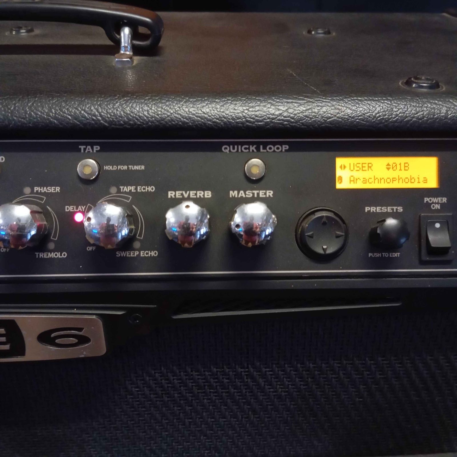 แอมป์กีตาร์ line 6 spider iv hd150 ขนาด 150 วัตต์ พร้อมตู้ลำโพง 4x12 นิ้ว แบบ half stack