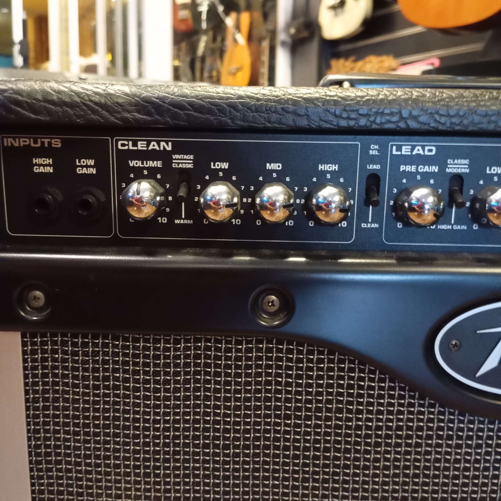แอมป์กีต้าร์ไฟฟ้า peavey bandit112