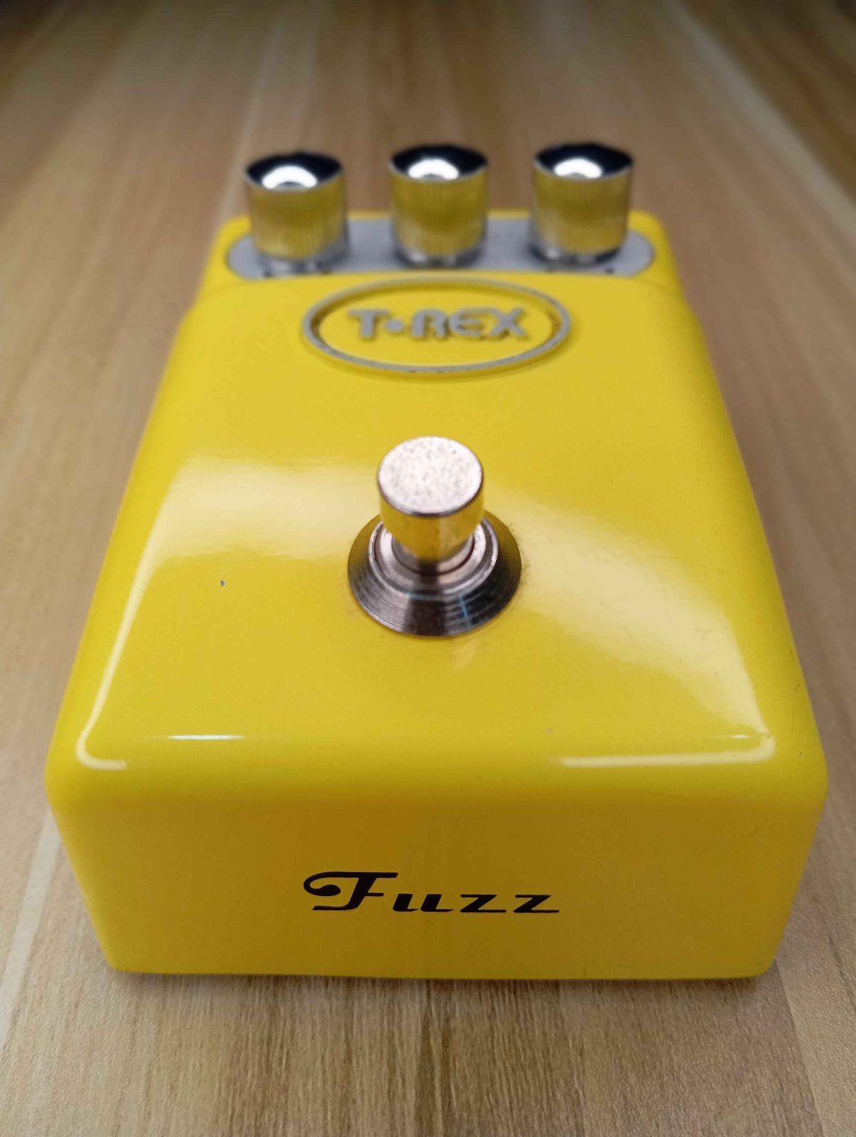 เอฟเฟคก้อน t rex tonebug fuzz