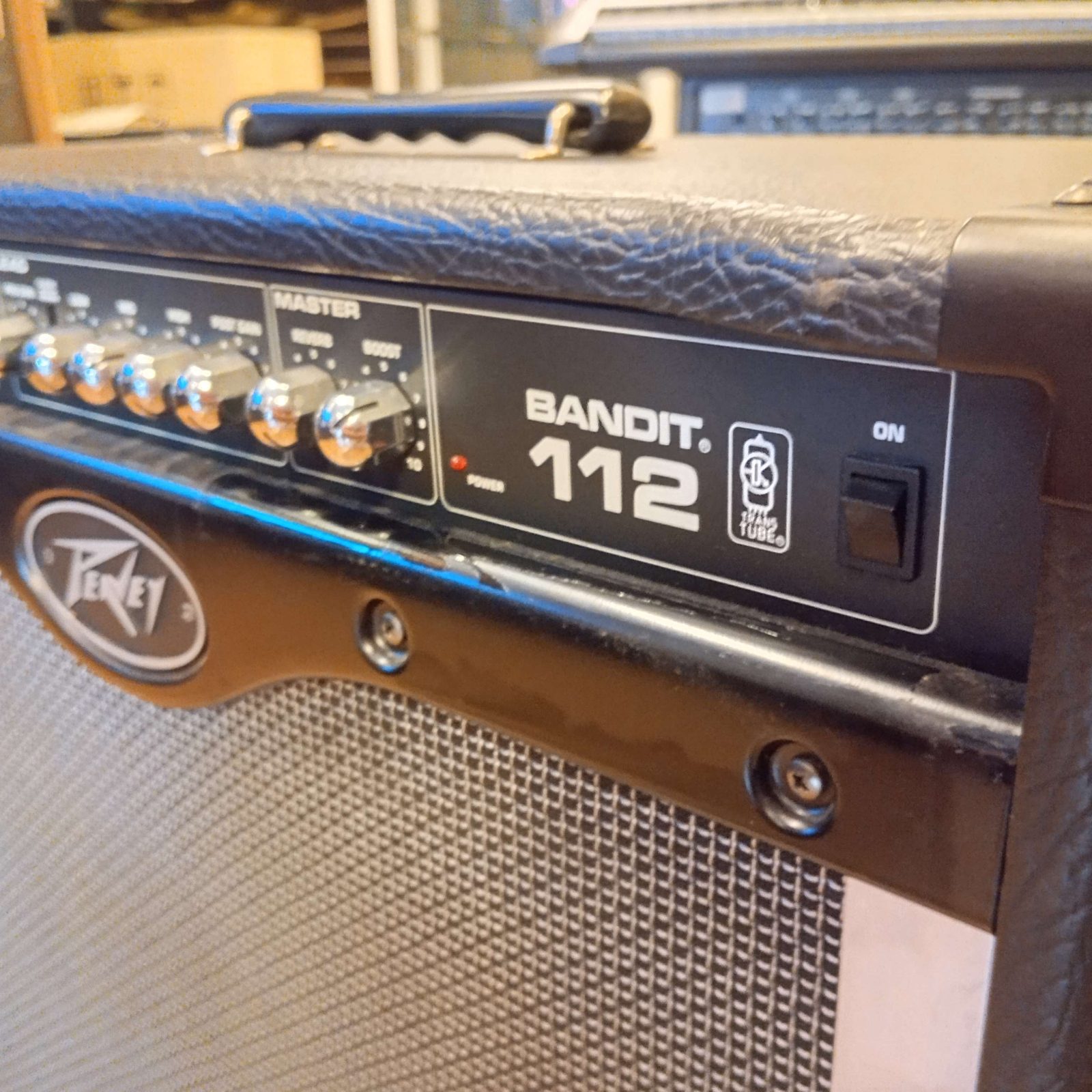 แอมป์กีต้าร์ไฟฟ้า peavey bandit112