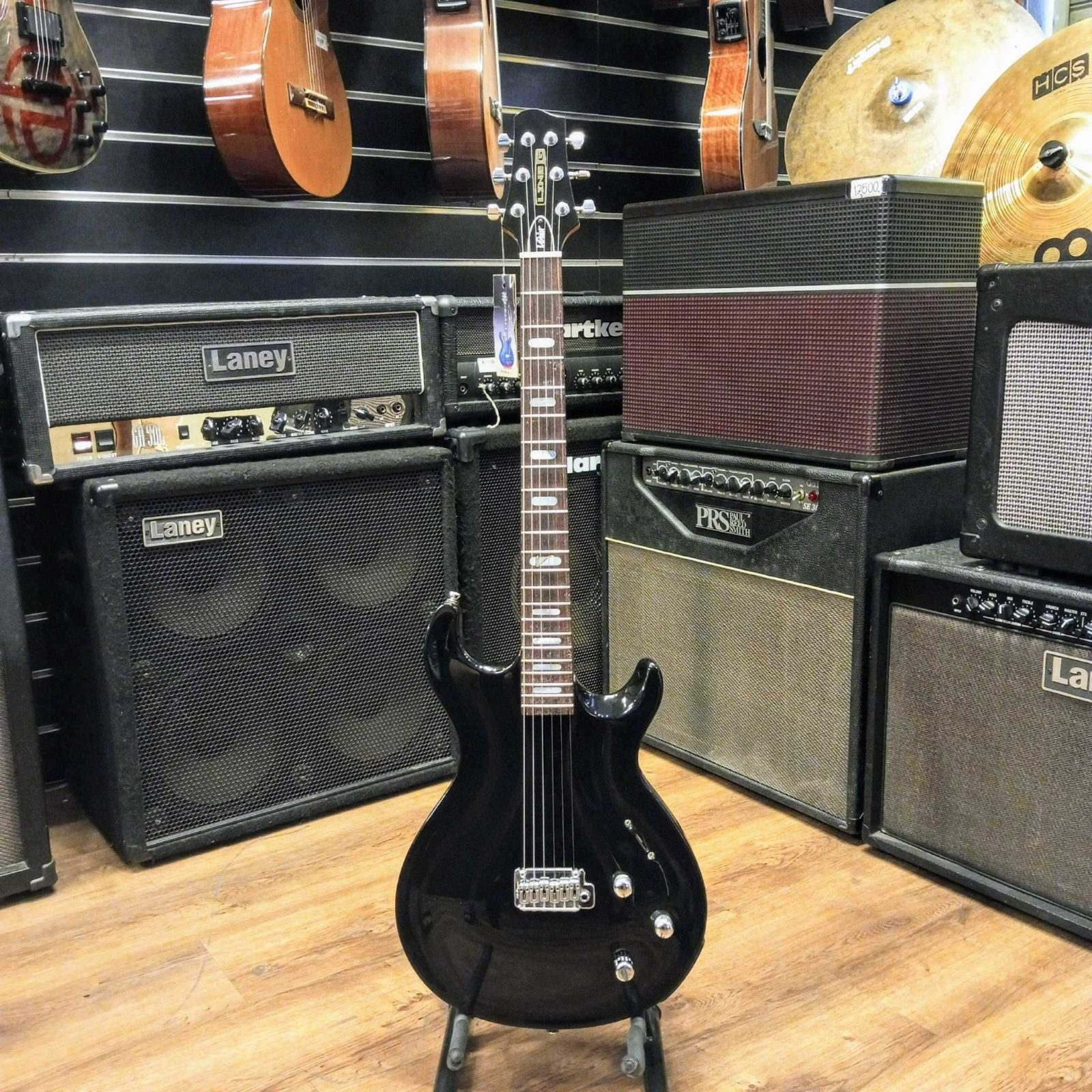 line 6 variax 700 กีตาร์โมเดลไฟฟ้า